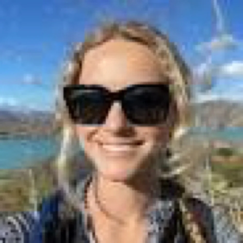 - Maui Jim Mixed Plate 721-02 Black Grey Polarized Unisex Sunglasses